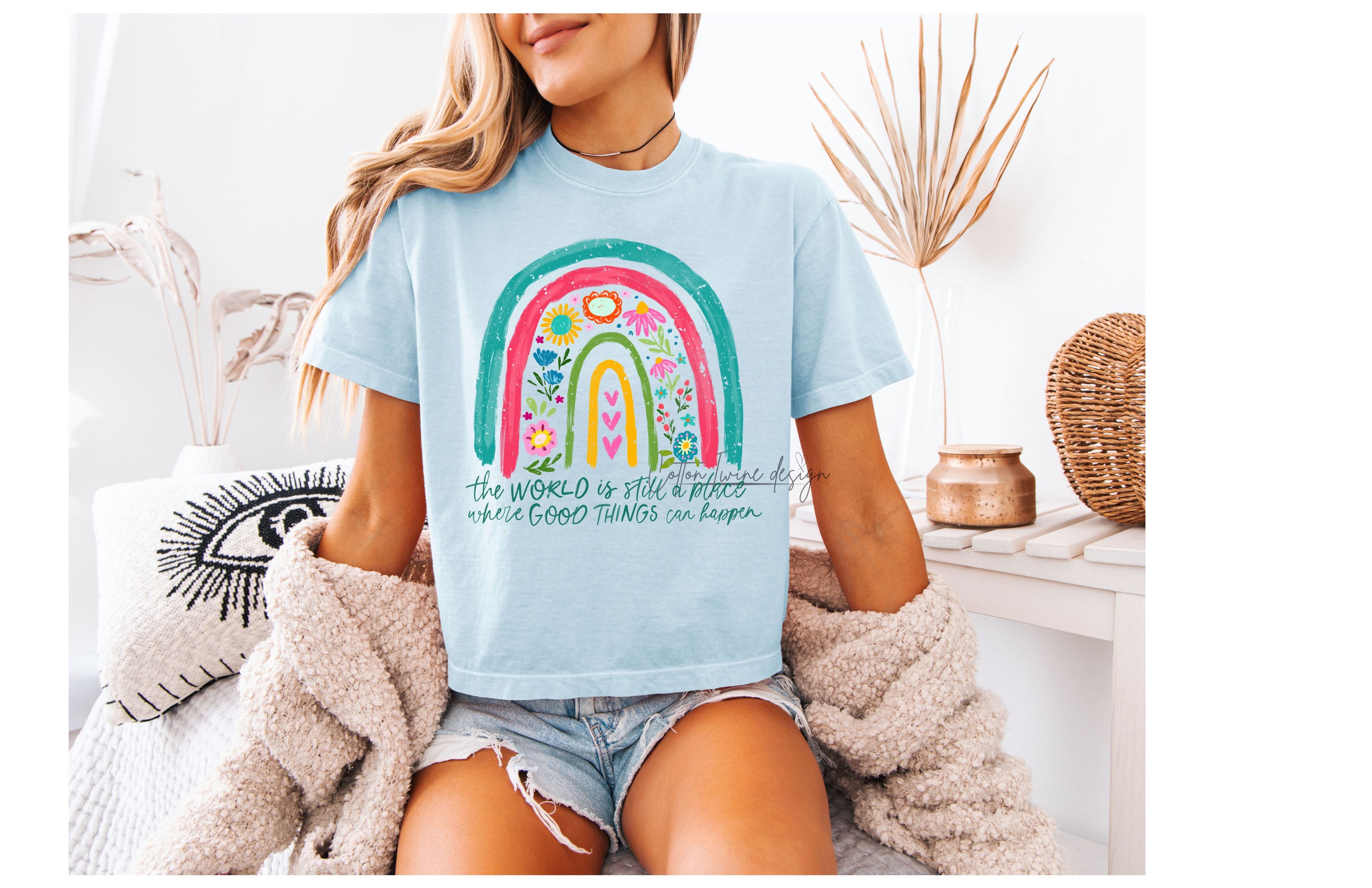 Good Things Can Happen Cropped Tee